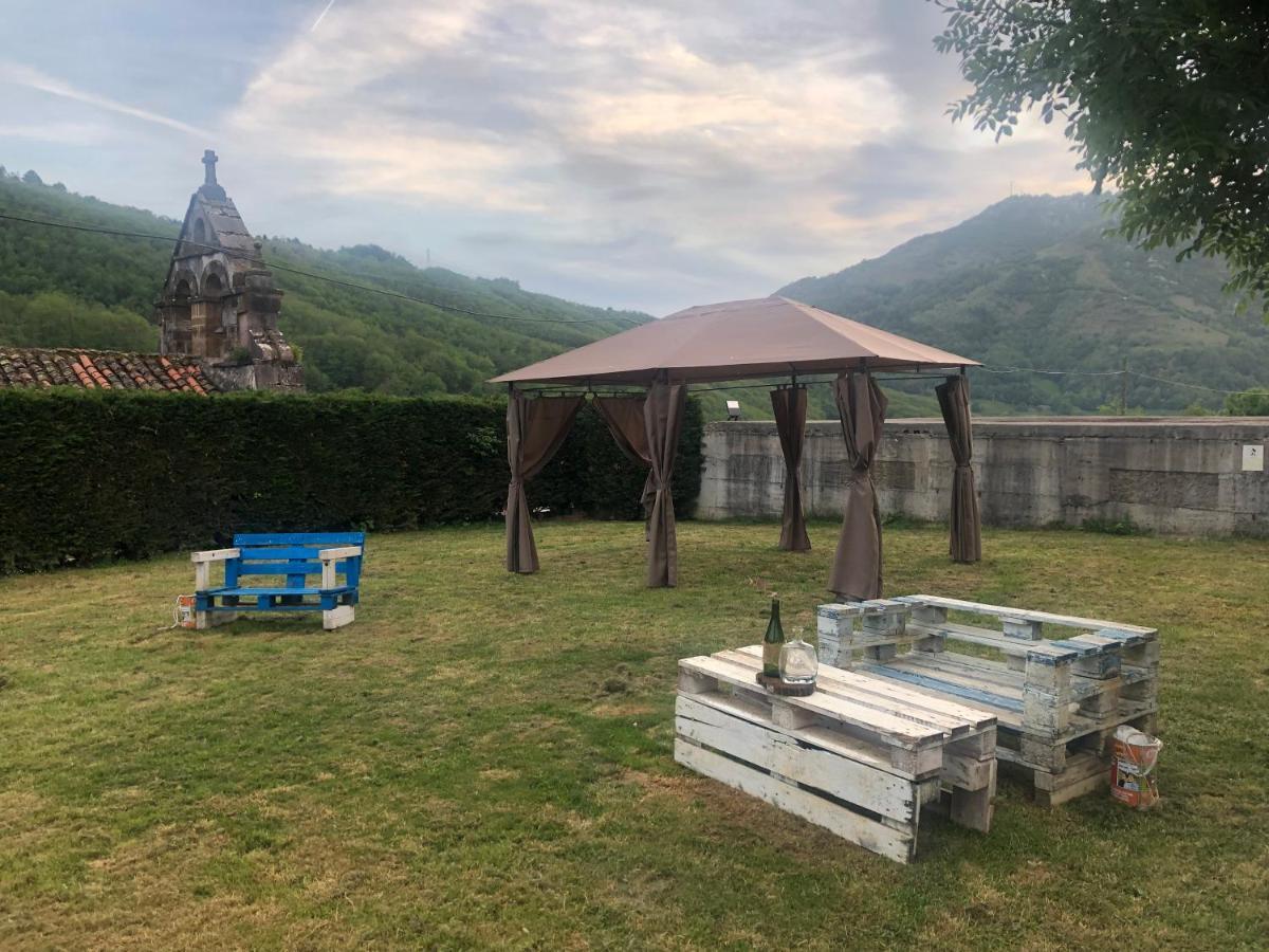 Orlé Hotel Restaurante La Carasca المظهر الخارجي الصورة